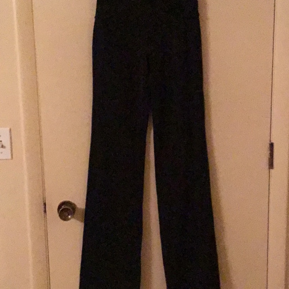 Lulu yoga pants